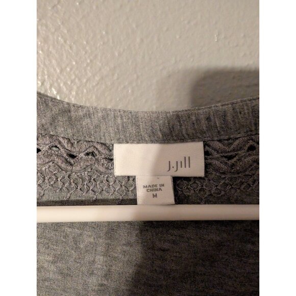 J Jill Gray Lace Trim V-Neck 3/4 Sleeve Top Size M Cotton Modal Soft Casual - Picture 4 of 5